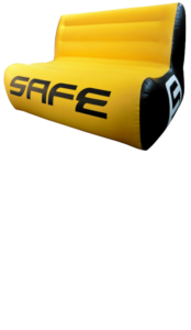 Sofá inflable amarillo